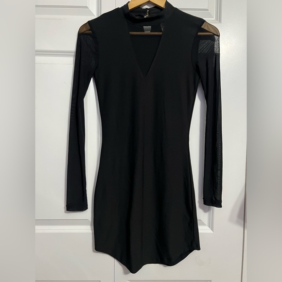 Dress bundle of 4 - Picture 7 of 16